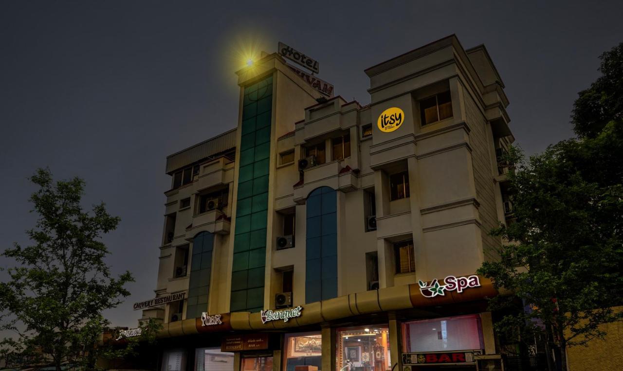 Itsy Hotels Coastal Grand Sathyam Fort Exterior photo